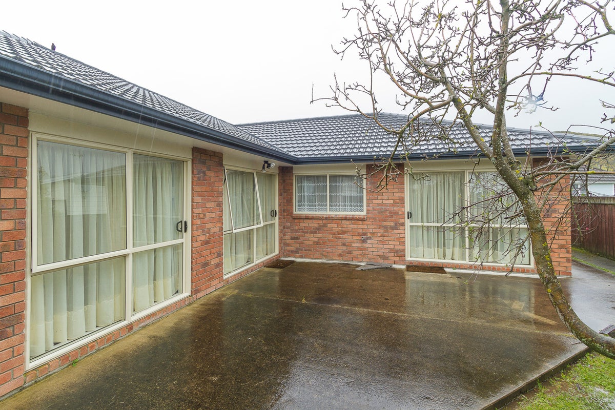 11A Waldie Grove, Avalon, Lower Hutt - Carousel 2