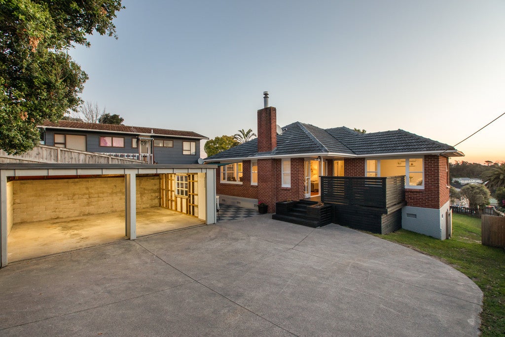 64 Birkdale Road, Birkdale, Auckland - Carousel 24