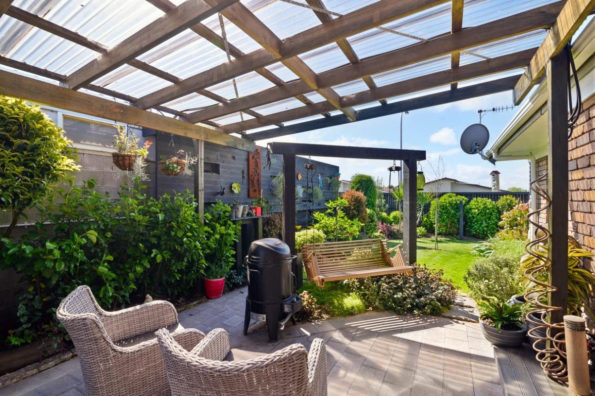 20 Holland Street, Glenholme, Rotorua - Carousel 1