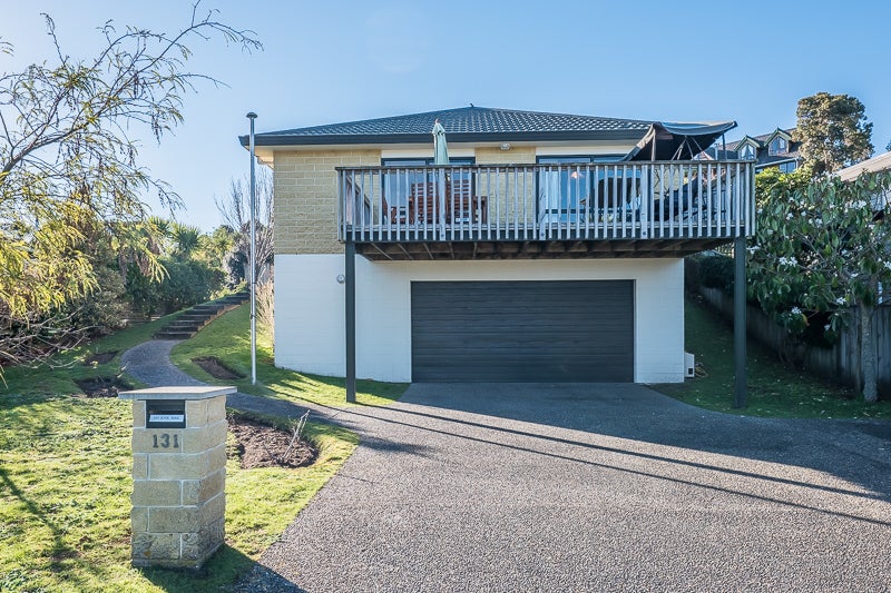 131 Weggery Drive, Waikanae Beach, Waikanae - Carousel 2