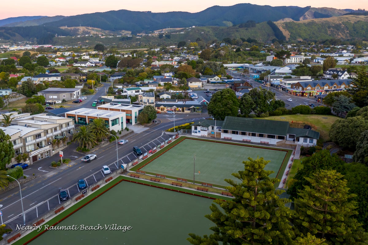 19 Groves Road, Raumati Beach, Paraparaumu - Carousel 13
