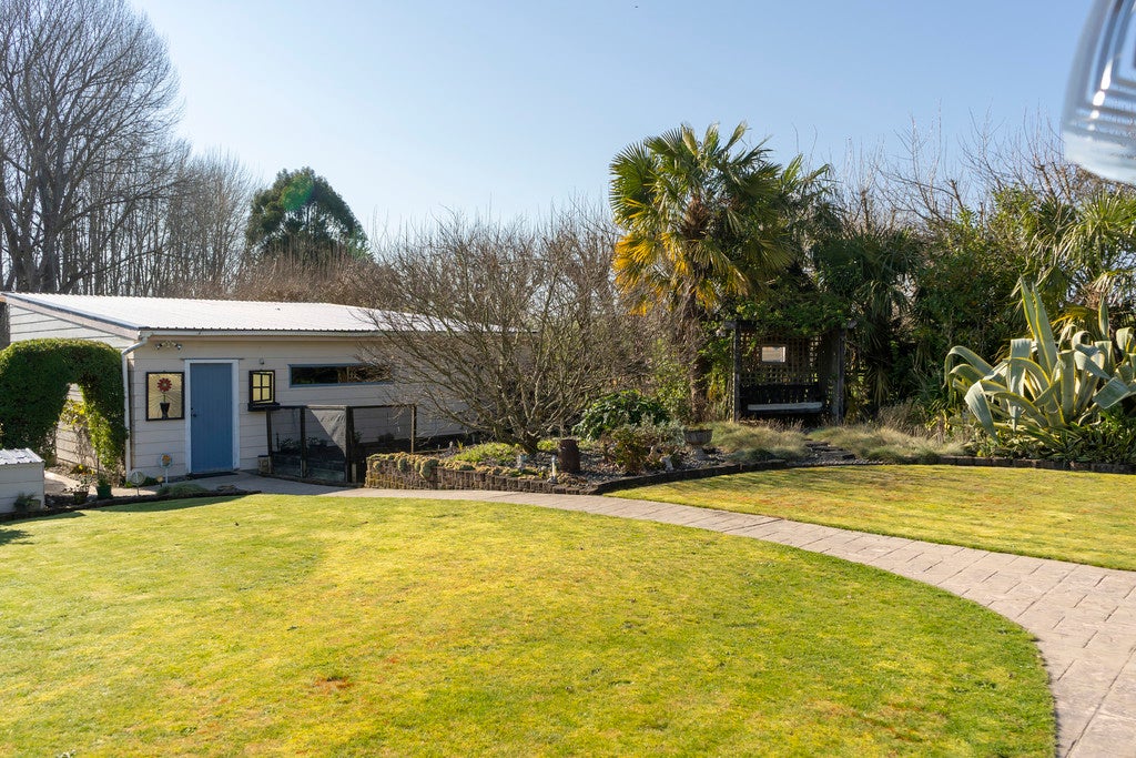 11 Pokohiwi Road, Homebush, Masterton - Carousel 26