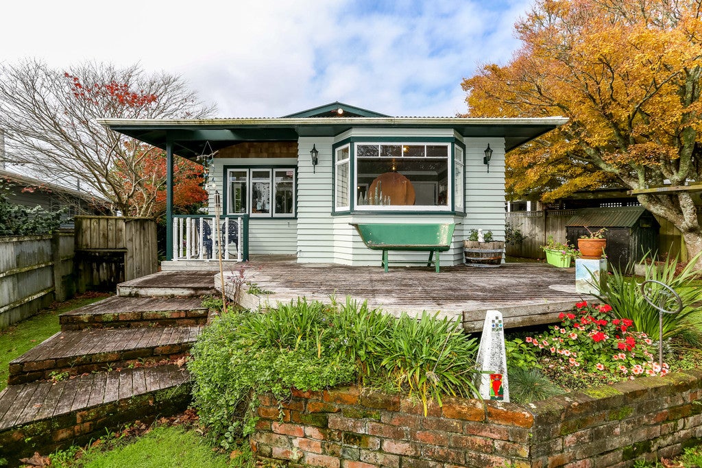 330 Frankley Road, Ferndale, New Plymouth - Carousel 2