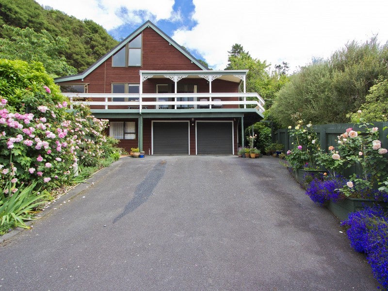72A Hine Road, Wainuiomata, Lower Hutt - Carousel 1