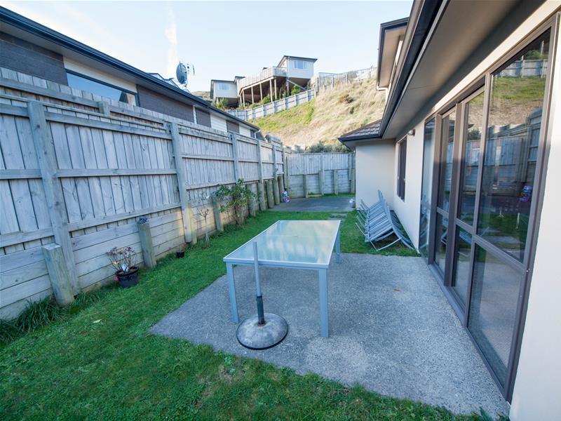 18 Cheetwood Street, Churton Park, Wellington - Carousel 13
