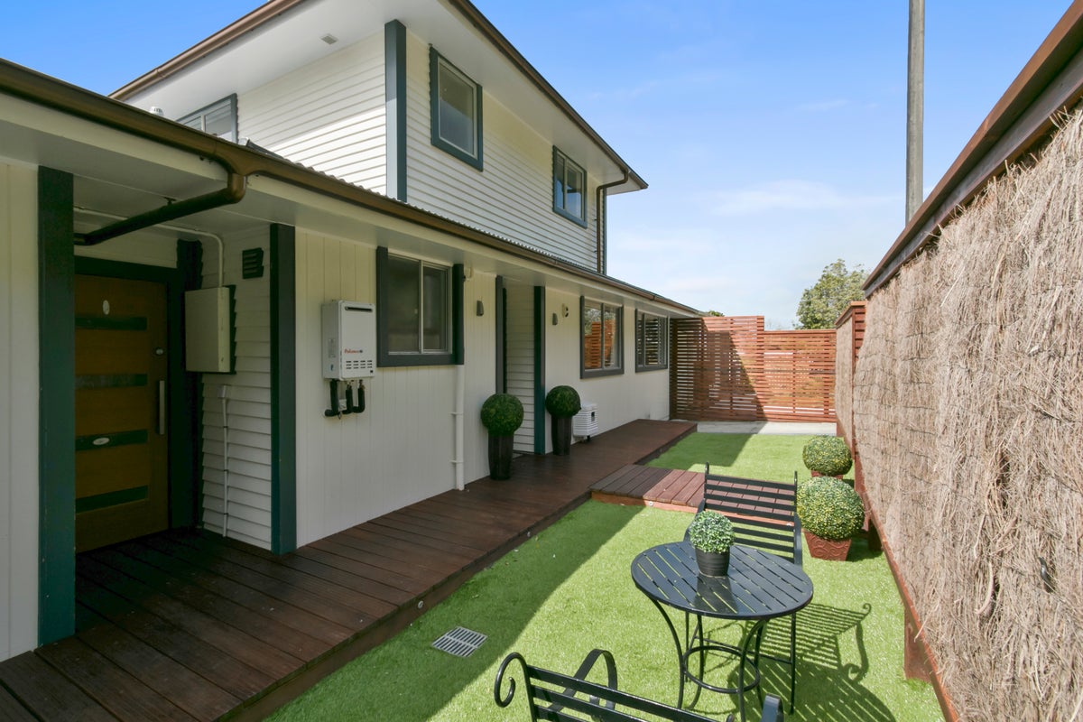 1/66 Mulberry Street, Maungaraki, Lower Hutt - Carousel 2