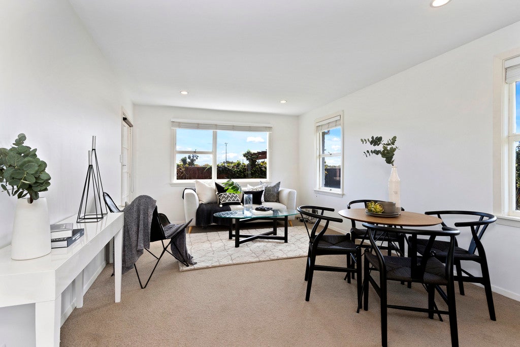 2/11 Marlin Place, Mairehau, Christchurch - Carousel 2