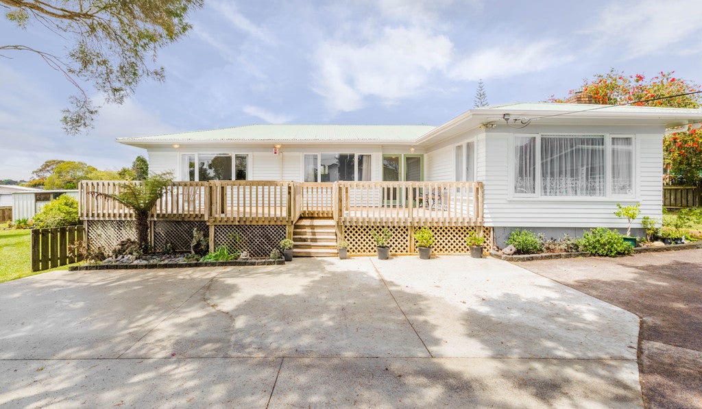 80B Woodglen Road, Glen Eden, Auckland - Carousel 1