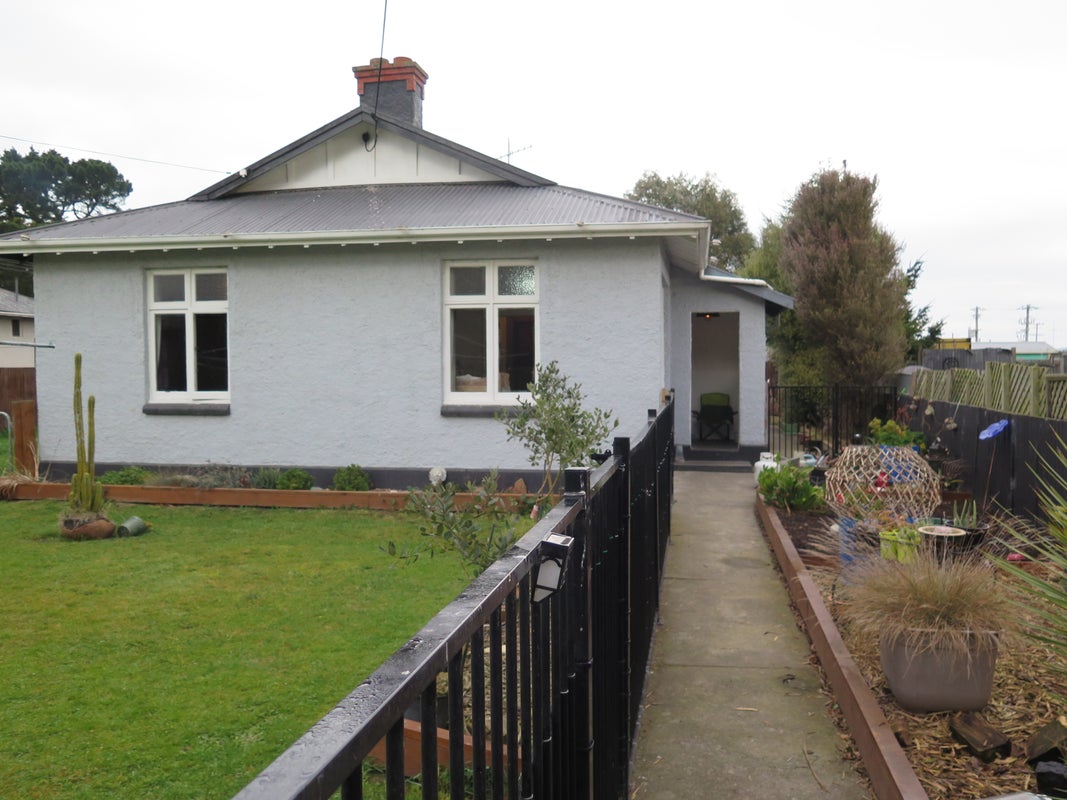 43 Abbott Street, Pareora - Carousel 1