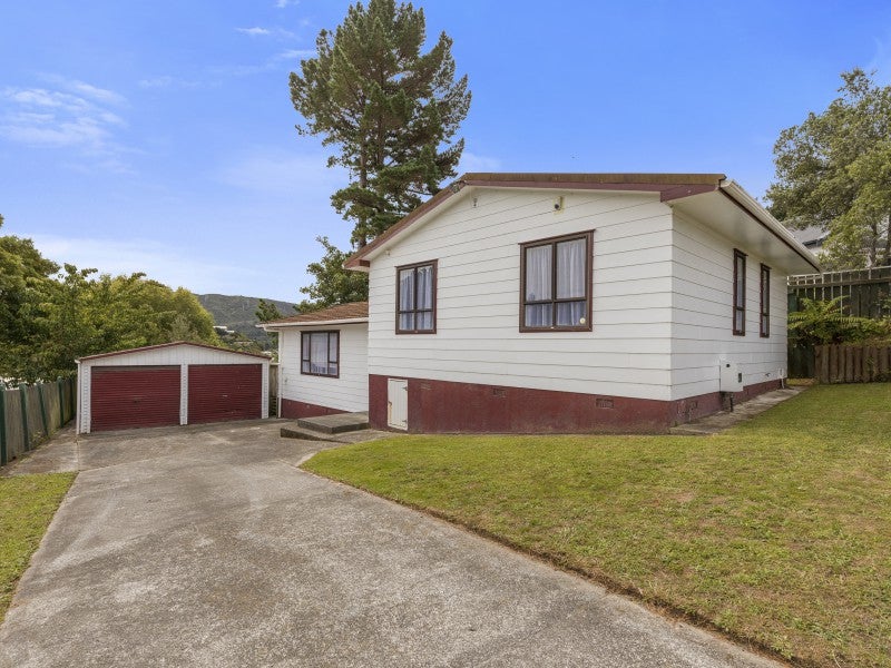 3 Takanini Grove, Stokes Valley, Lower Hutt - Carousel 16