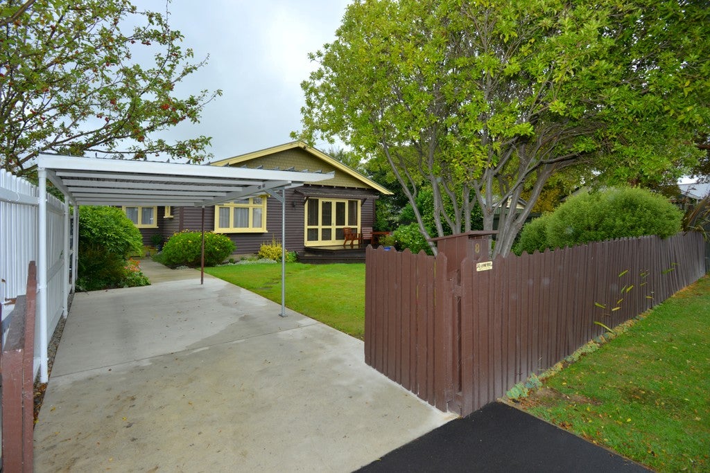 8 Dunn Street, Somerfield, Christchurch - Carousel 1