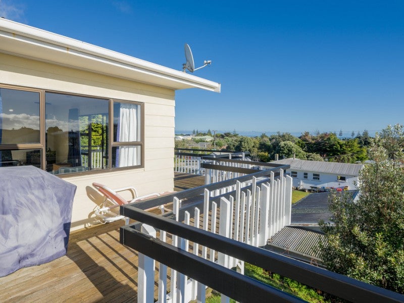 40 Manuka Street, Otaki Beach, Otaki - Carousel 2