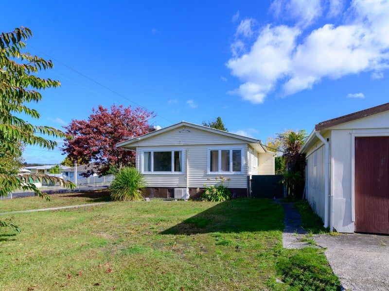 2 Park Road, Western Heights, Rotorua - Carousel 2