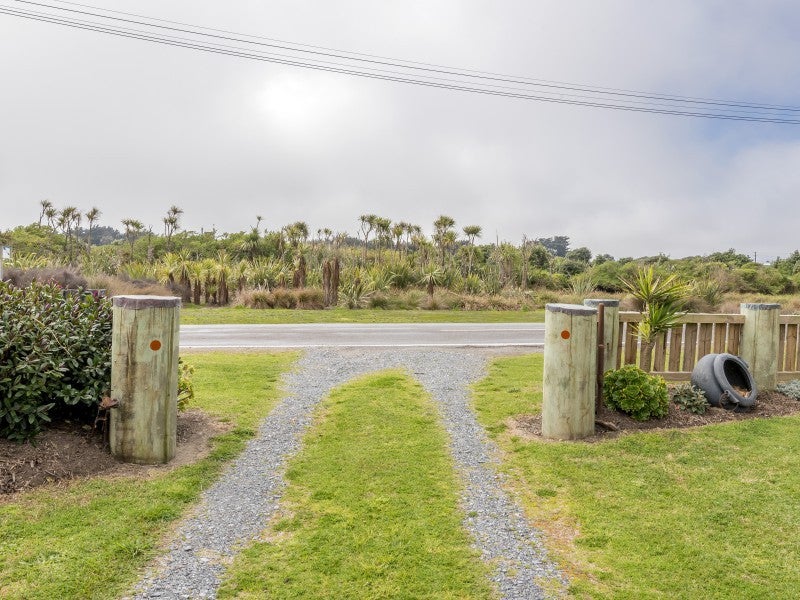 353 Te Horo Beach Road, Te Horo Beach - Carousel 18