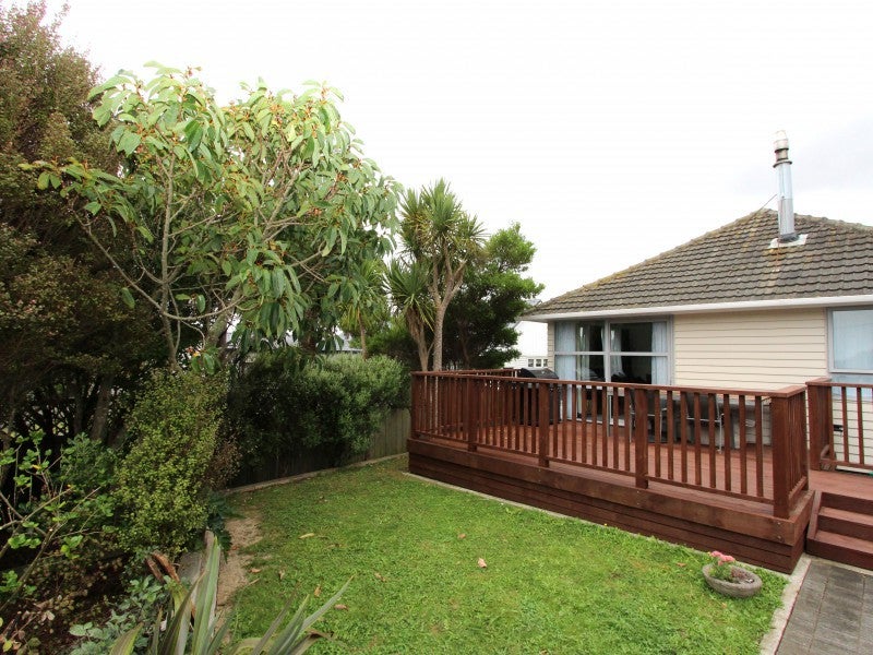 25 Gear Terrace, Ranui, Porirua - Carousel 2