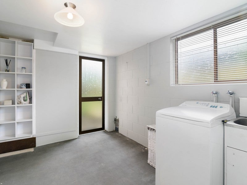 1/50 Robertson Street, Glenholme, Rotorua - Carousel 15