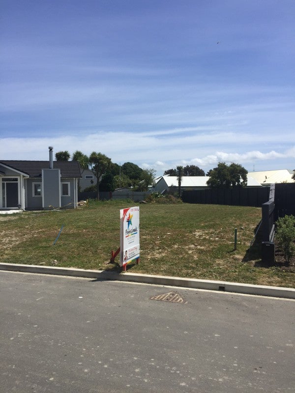 4 Macdiarmid Place, Waiwhetu, Lower Hutt - Carousel 2