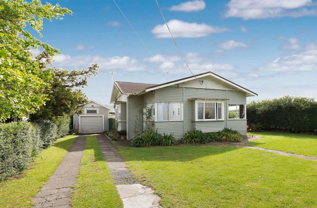 7 Springs Road, Parakai, Helensville - Carousel 1
