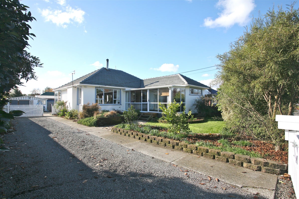 30 Ariki Place, Hei Hei, Christchurch - Carousel 2
