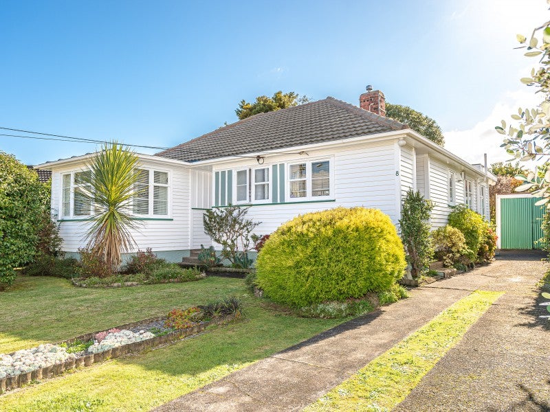 8 Walker Place, Whanganui East, Whanganui - Carousel 1