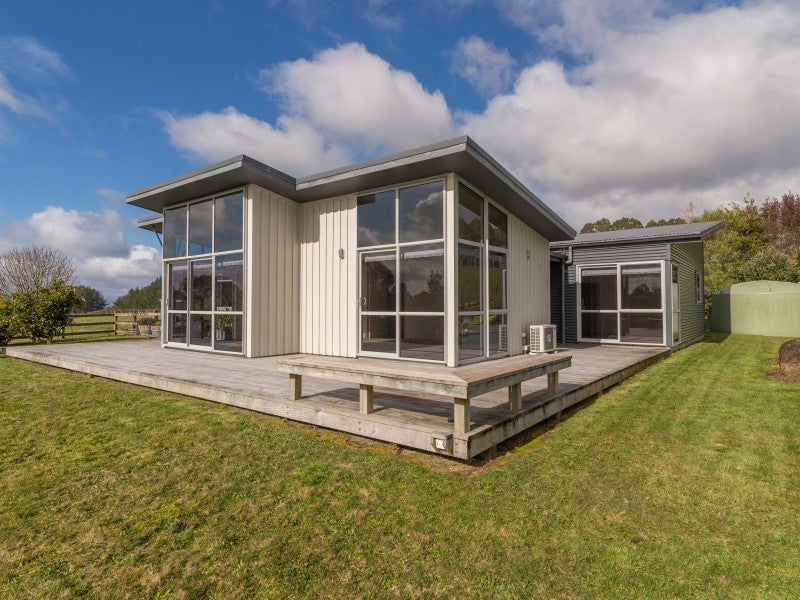 82A Hampson Place, Rotorua - Carousel 2