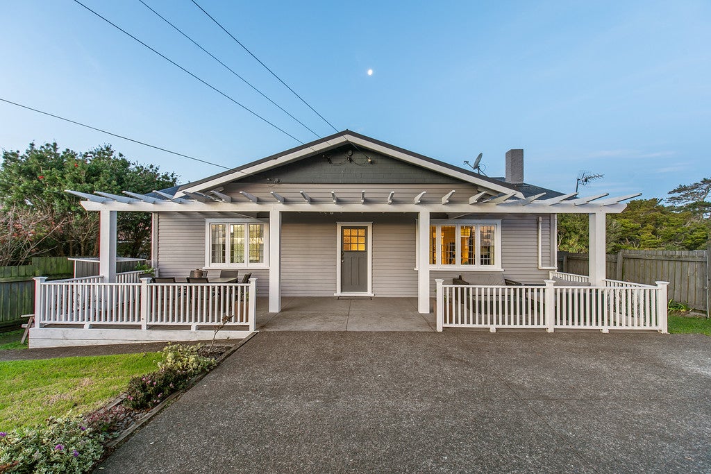 35 Birkdale Road, Birkdale, Auckland - Carousel 1