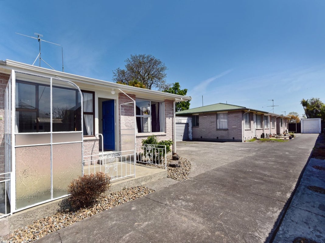 2/579 Barbadoes Street, Edgeware, Christchurch - Carousel 1