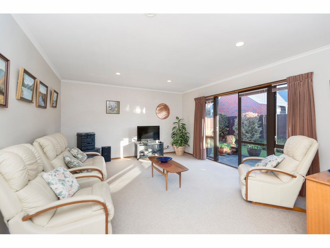 3B Amdale Avenue, Broomfield, Christchurch - Carousel 2