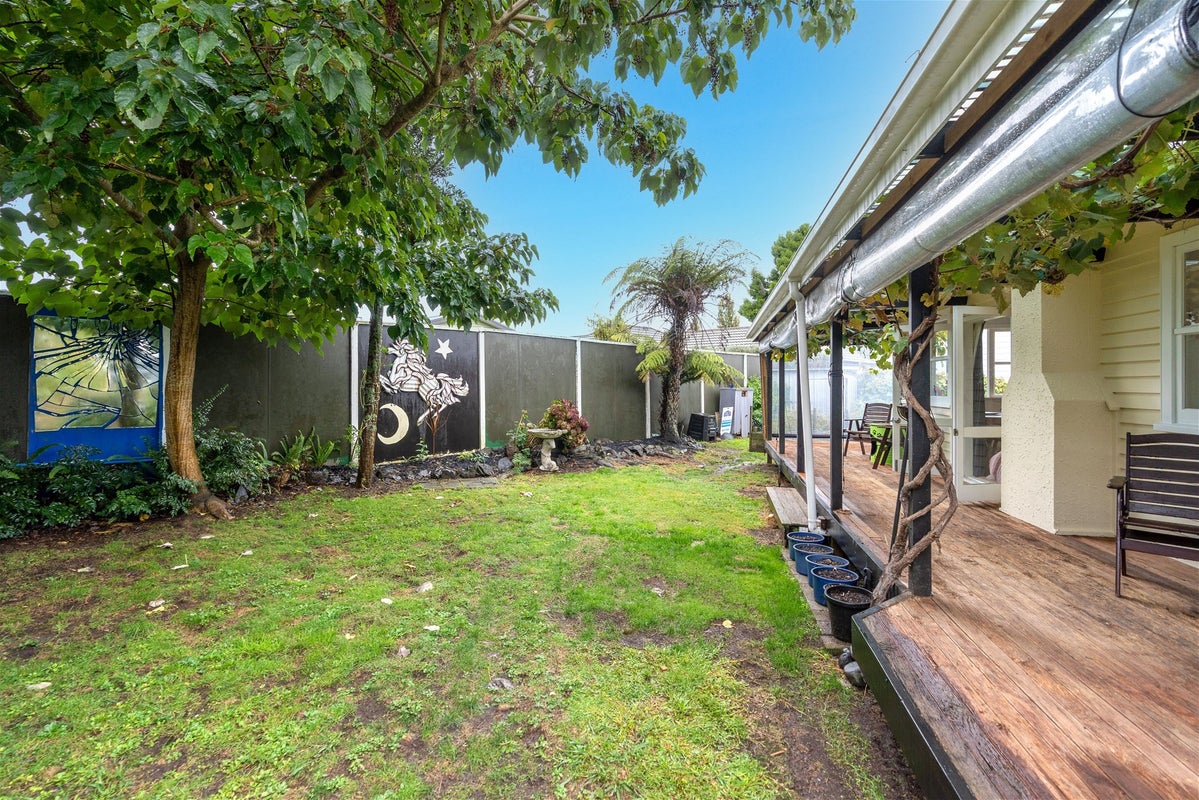 44 Sandwich Road, St Andrews, Hamilton - Carousel 17