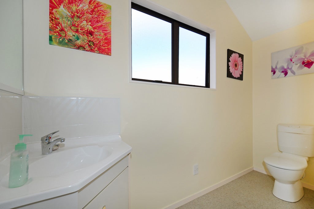 3 Kingfisher Close, Brown Owl, Upper Hutt - Carousel 25