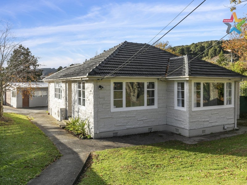 11 Kairimu Street, Stokes Valley, Lower Hutt - Carousel 16