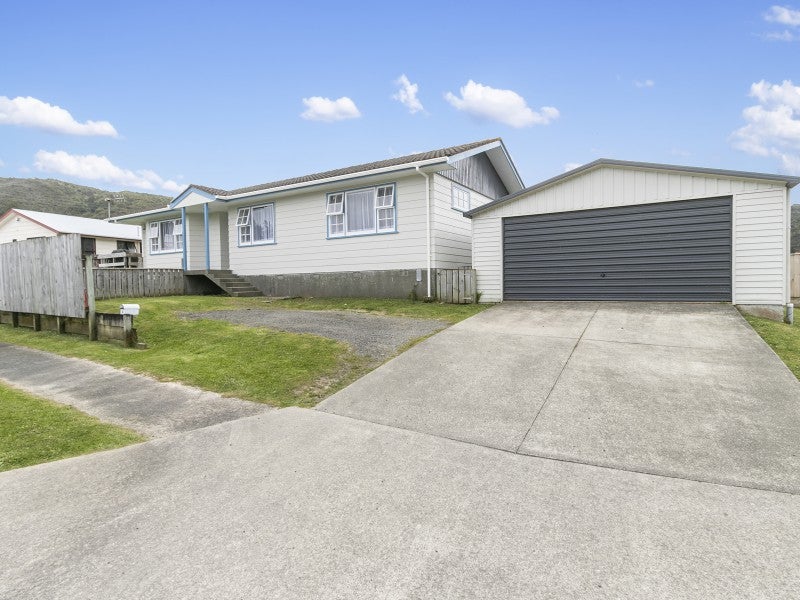 2 Stockdale Street, Wainuiomata, Lower Hutt - Carousel 19