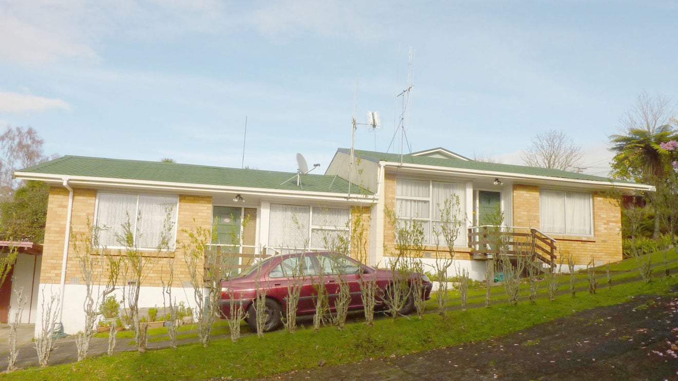48A Acacia Crescent, Glenview, Hamilton - Carousel 12