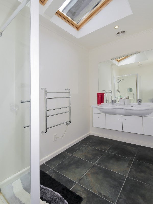 16 Troon Crescent, Boulcott, Lower Hutt - Carousel 26