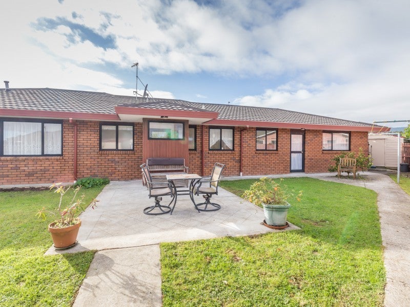 2 Lynch Grove, Levin, Levin - Carousel 15