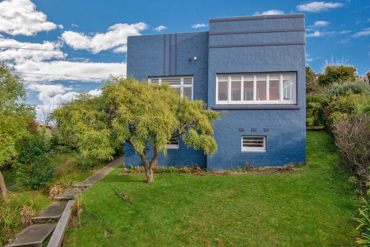 63 Forfar Street, Clyde Hill, Dunedin - Carousel 1