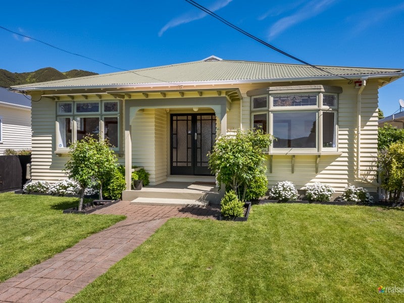38 Saint Ronans Avenue, Waterloo, Lower Hutt - Carousel 1