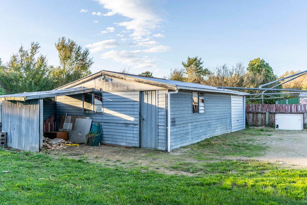 112 Oxford Street, Lansdowne, Masterton - Carousel 14