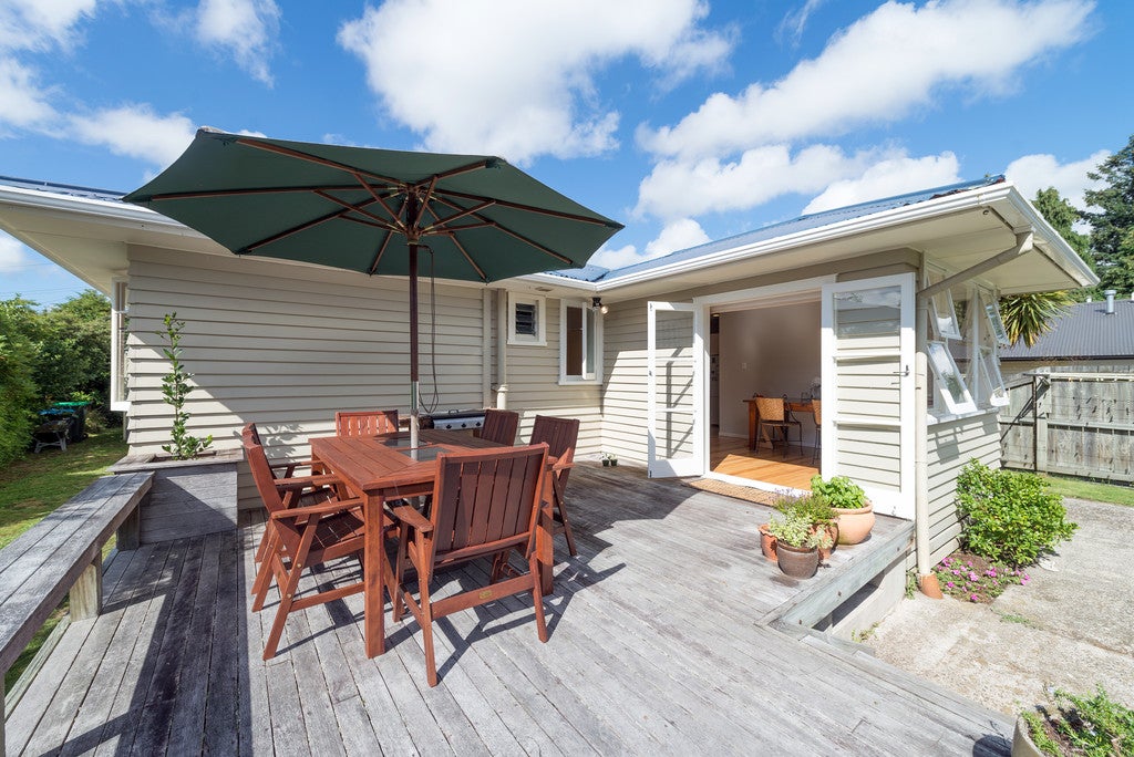 9 Horoeka Street, Springfield, Rotorua - Carousel 2