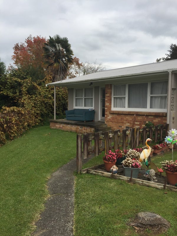 27A Aurora Terrace, Hillcrest, Hamilton - Carousel 1
