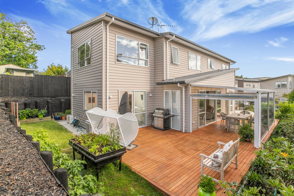 61 Sunshine Boulevard, Sunnyvale, Auckland - Carousel 2