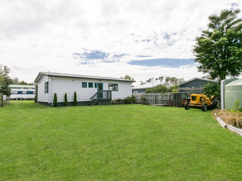 6 AIRINI Road , Waimarama, Hawkes Bay - Carousel 1
