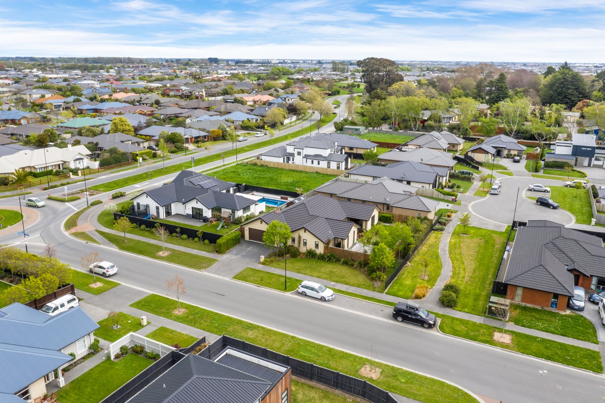 3 Euphrasie Drive, Aidanfield, Christchurch - Carousel 22