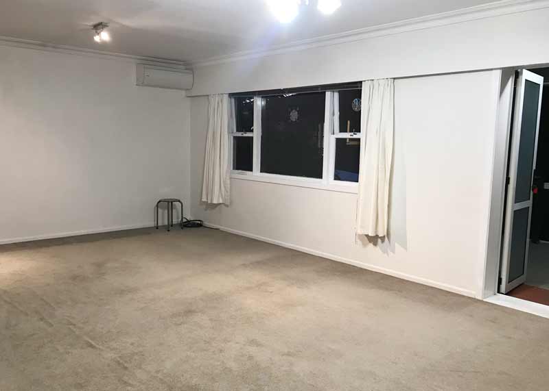 2/33 Rodney Street, Howick, Auckland - Carousel 1