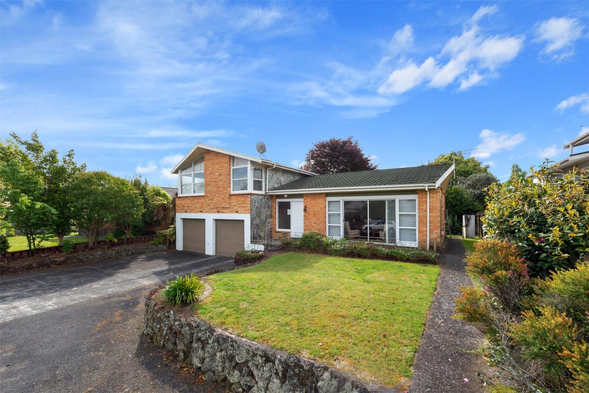 10 Kensington Place, Fairfield, Hamilton - Carousel 2