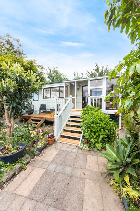 2/6 Tango Place, Henderson, Auckland - Carousel 20