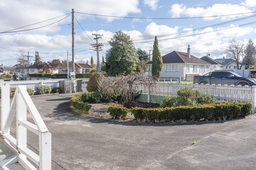 24 Churchill Avenue, Lansdowne, Masterton - Carousel 2