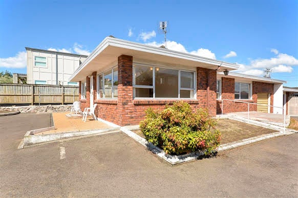 177B Levers Road, Matua, Tauranga - Carousel 1
