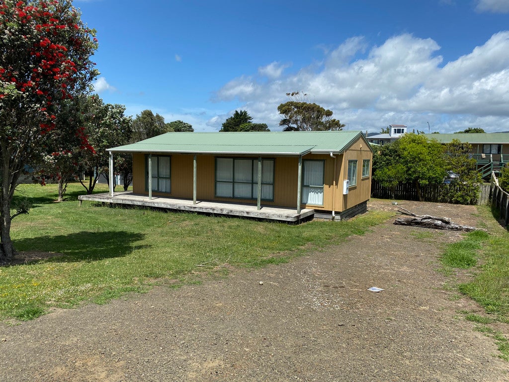 0 Kakapo Bay, Port Underwood, Picton - Carousel 1