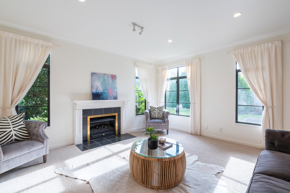 14 Amesbury Drive, Churton Park, Wellington - Carousel 2